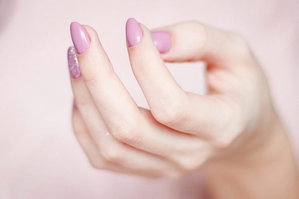 strong and healthy nails