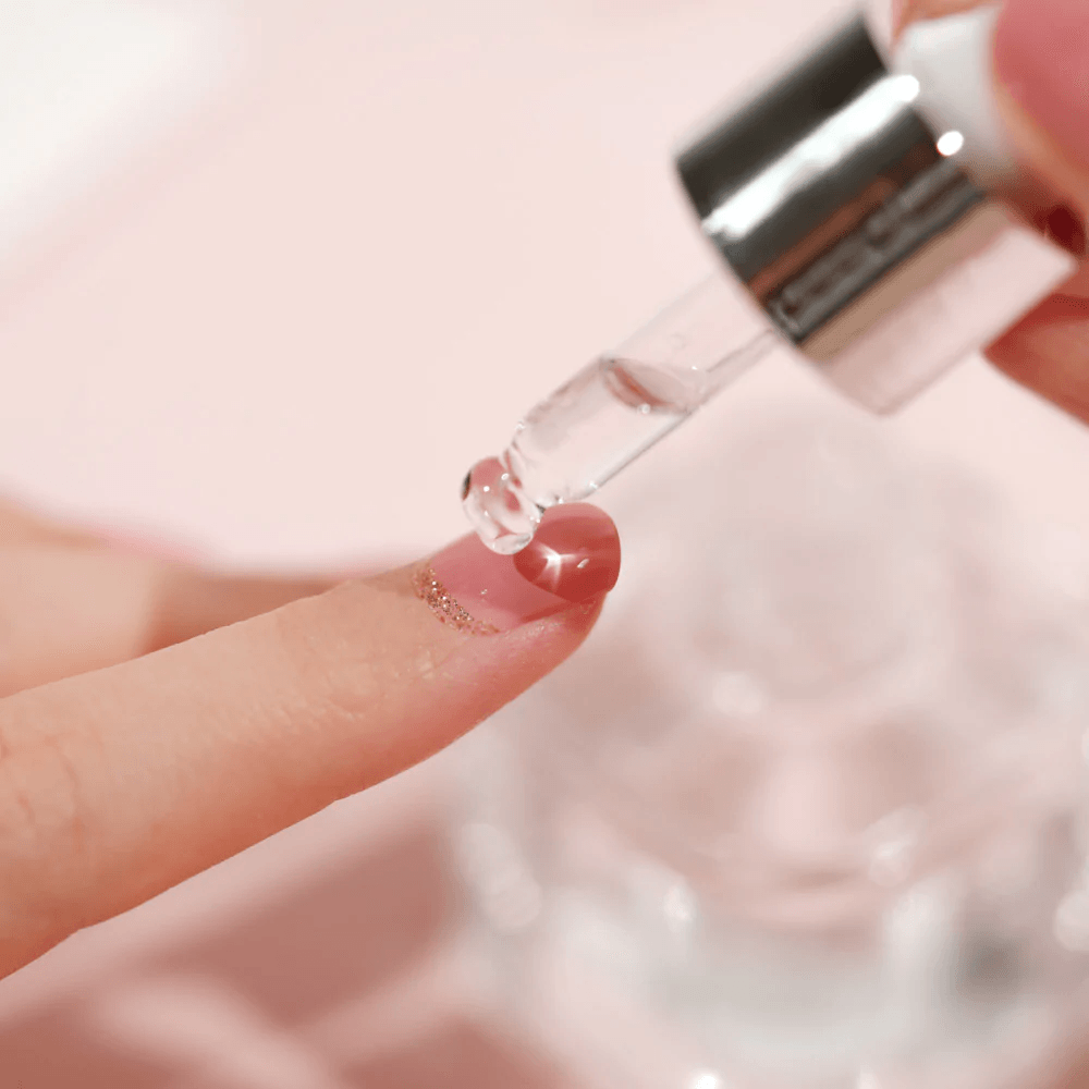 applying gel polish