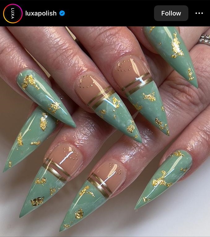 green and gold marble design